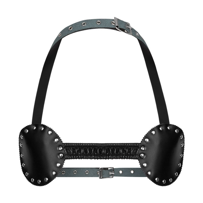 Brustgeschirr mit Reiznieten - vergleichen und günstig kaufen Brustgeschirr mit Reiznieten - vergleichen und günstig kaufen